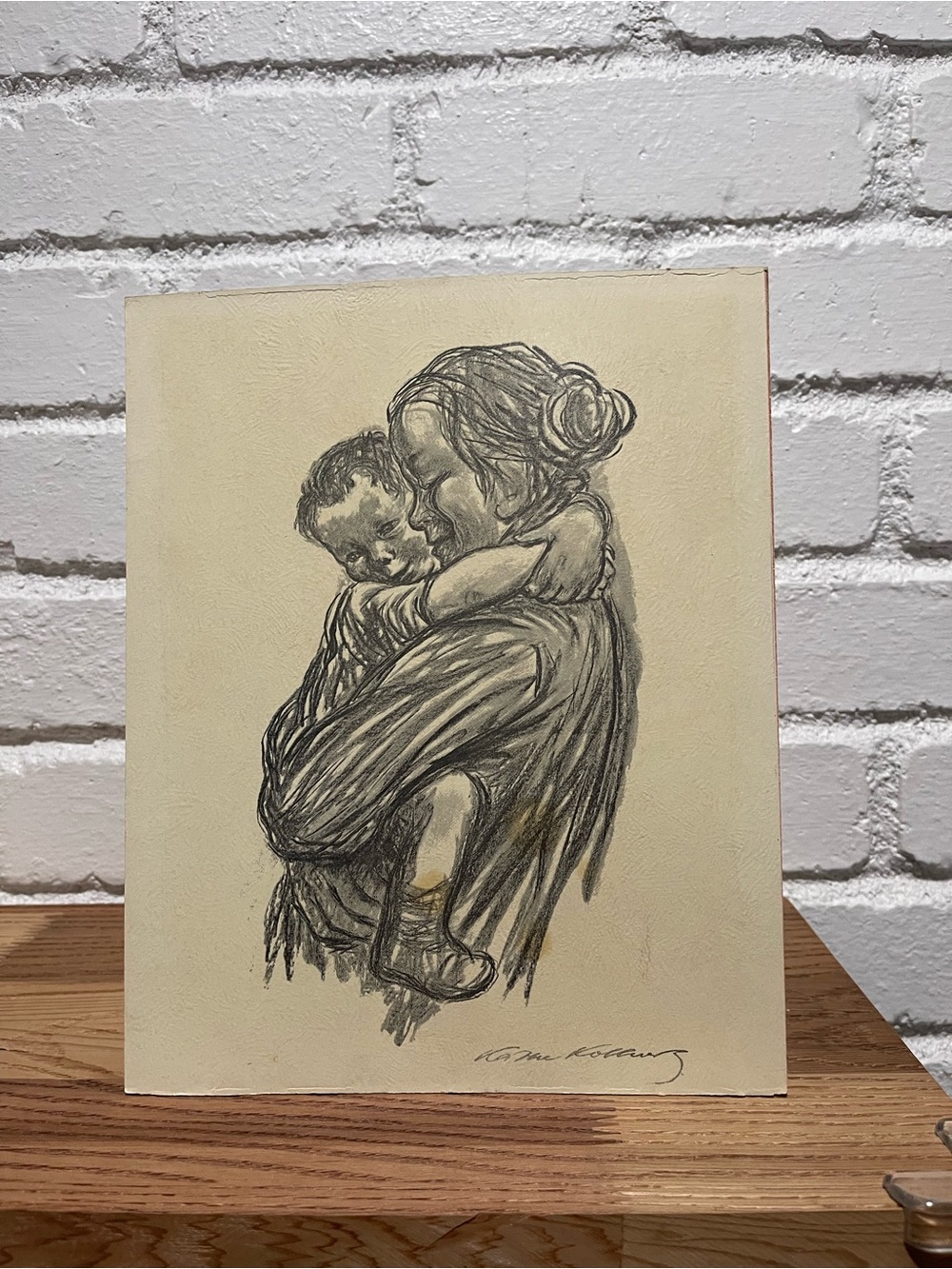 Hand-Drawn Mother and Child Sketch Art Print in Cream